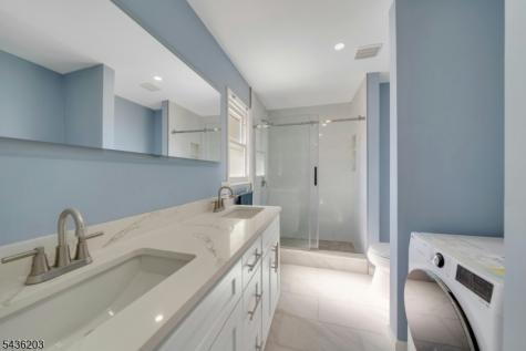 162 Grove Avenue Verona NJ 07044