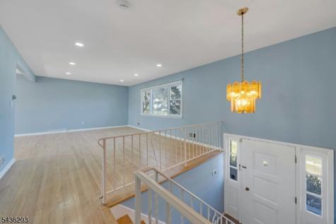162 Grove Avenue Verona NJ 07044