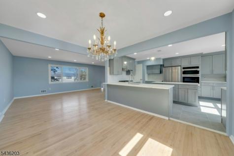 162 Grove Avenue Verona NJ 07044