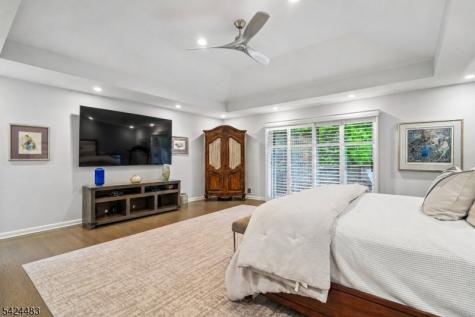 47 Cayuga Way Millburn NJ 07078
