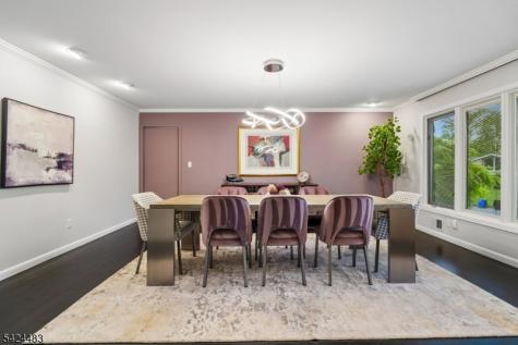 47 Cayuga Way Millburn NJ 07078