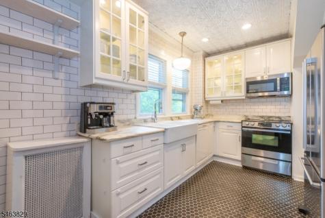 133 Buckingham Road Montclair NJ 07043