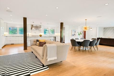 21 Gloucester Road Summit NJ 07901