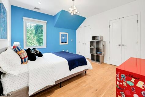 21 Gloucester Road Summit NJ 07901
