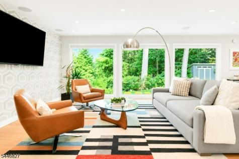 21 Gloucester Road Summit NJ 07901
