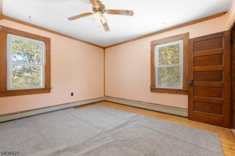 1 Old Dingman Road Sandyston NJ 07851