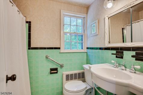 78 Rose Street Metuchen NJ 08840