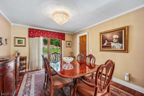 17 Stonewall Drive Livingston NJ 07039