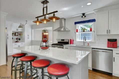 7 Hawthorne Avenue Glen Ridge Boro NJ 07028