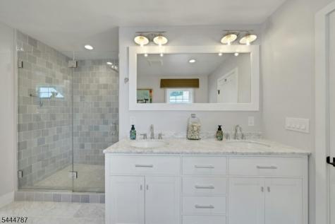 7 Hawthorne Avenue Glen Ridge Boro NJ 07028