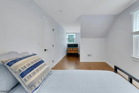 7 Hawthorne Avenue Glen Ridge Boro NJ 07028