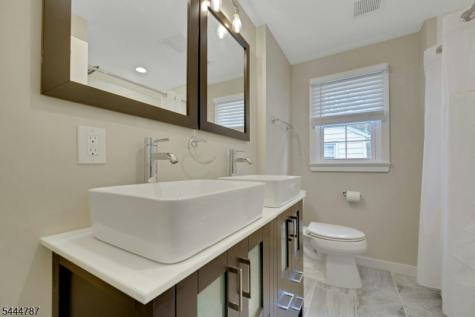 7 Hawthorne Avenue Glen Ridge Boro NJ 07028