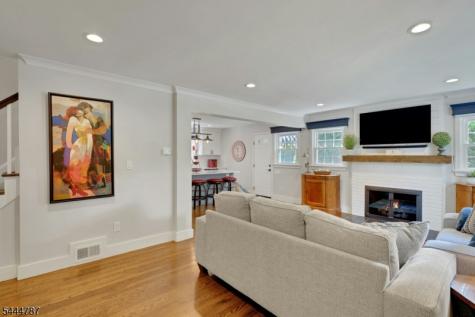 7 Hawthorne Avenue Glen Ridge Boro NJ 07028