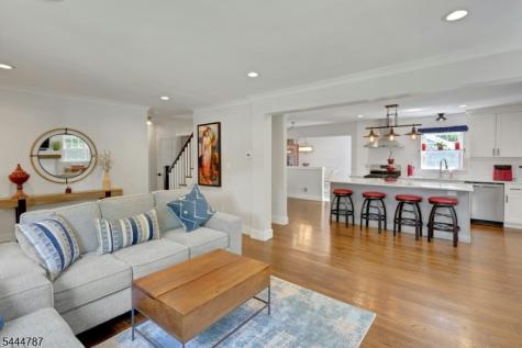 7 Hawthorne Avenue Glen Ridge Boro NJ 07028