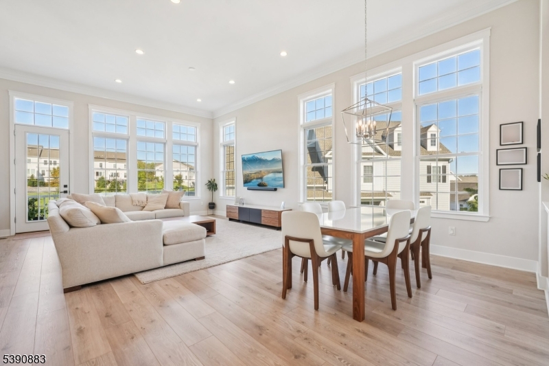 30 Juniper Court Cedar Grove NJ 07009