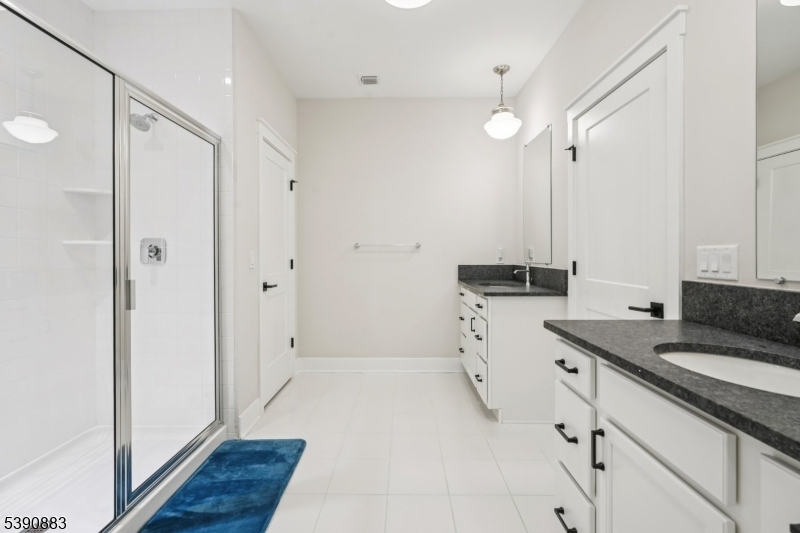 30 Juniper Court Cedar Grove NJ 07009