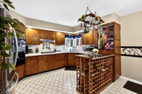 73 James Avenue Clark NJ 07066