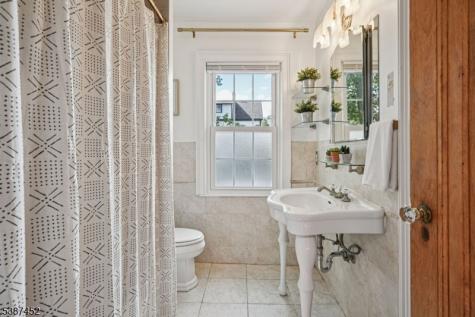 194 Harrison Avenue Montclair NJ 07042