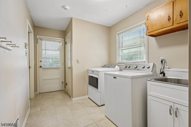 25 Manchester Drive Westfield NJ 07090