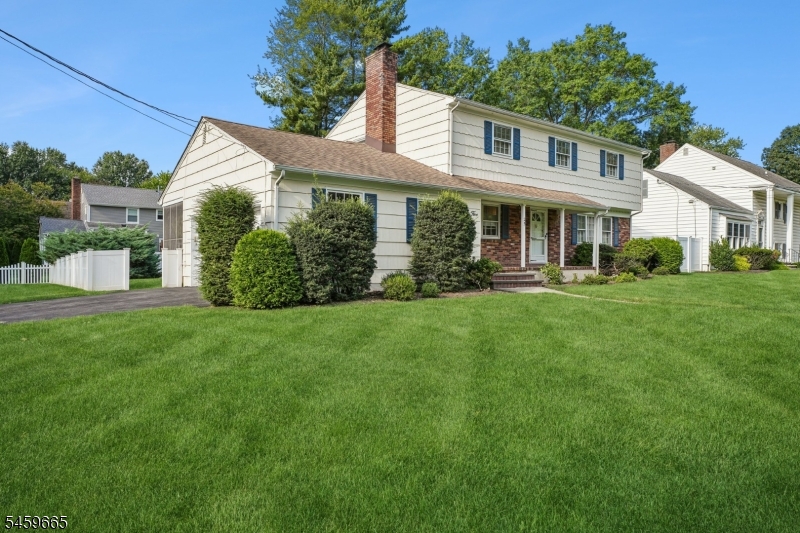 25 Manchester Drive Westfield NJ 07090
