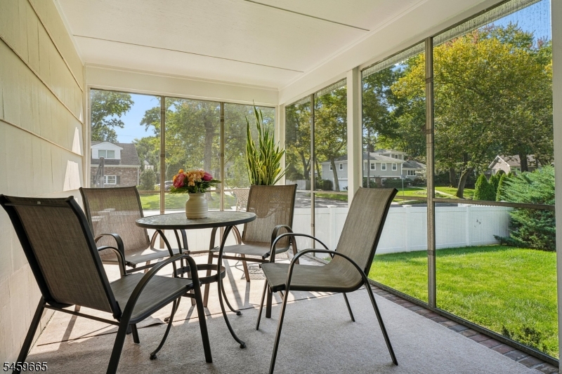 25 Manchester Drive Westfield NJ 07090