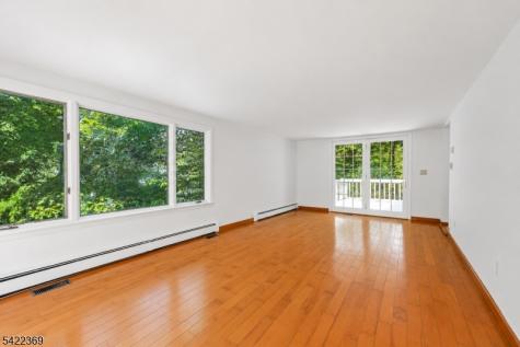 18 Mountainside Drive Wayne NJ 07470