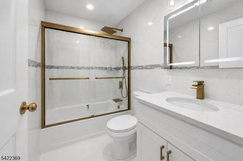 18 Mountainside Drive Wayne NJ 07470