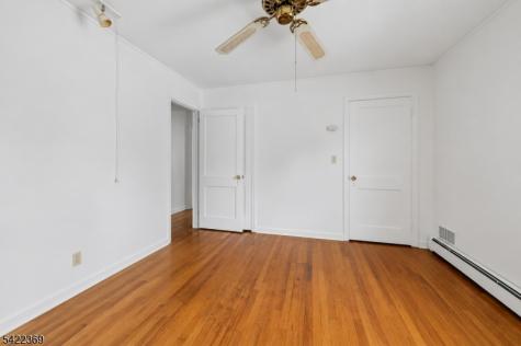 18 Mountainside Drive Wayne NJ 07470