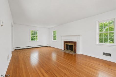 18 Mountainside Drive Wayne NJ 07470