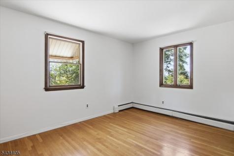 2 Grey Terrace Woodland Park NJ 07424