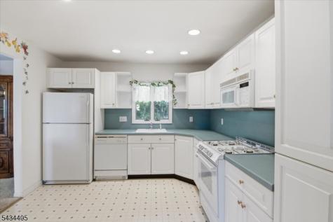 2 Grey Terrace Woodland Park NJ 07424