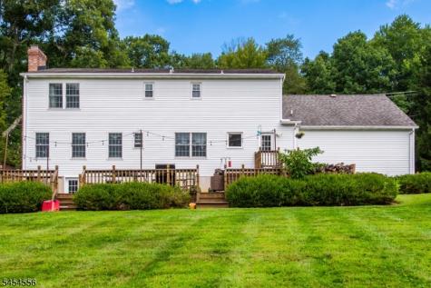 23 Lee Hill Road Byram NJ 07821