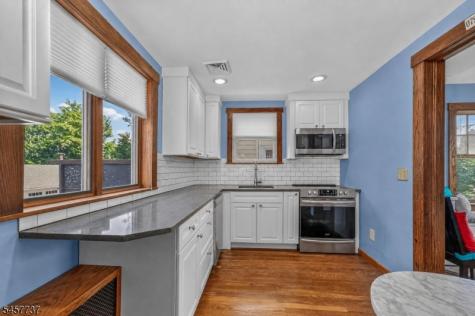 31 Frederick Street Morristown NJ 07960