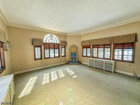 112 Oxford Place Glen Rock NJ 07452