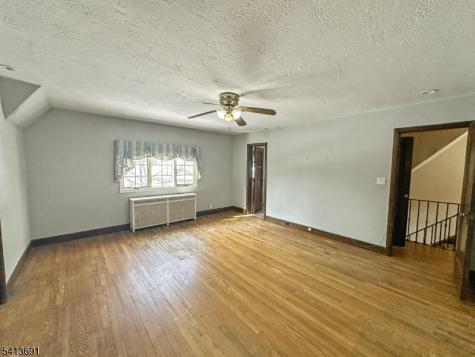 112 Oxford Place Glen Rock NJ 07452