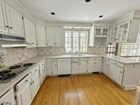112 Oxford Place Glen Rock NJ 07452