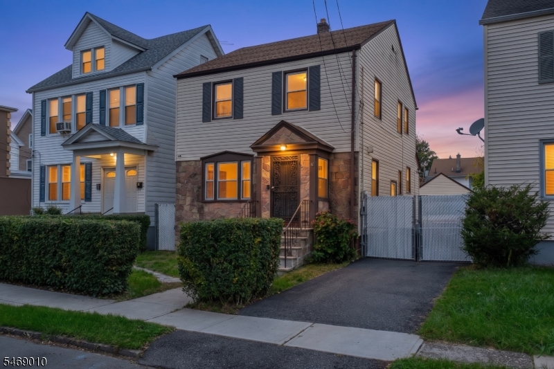 67 Philip Place Irvington NJ 07111