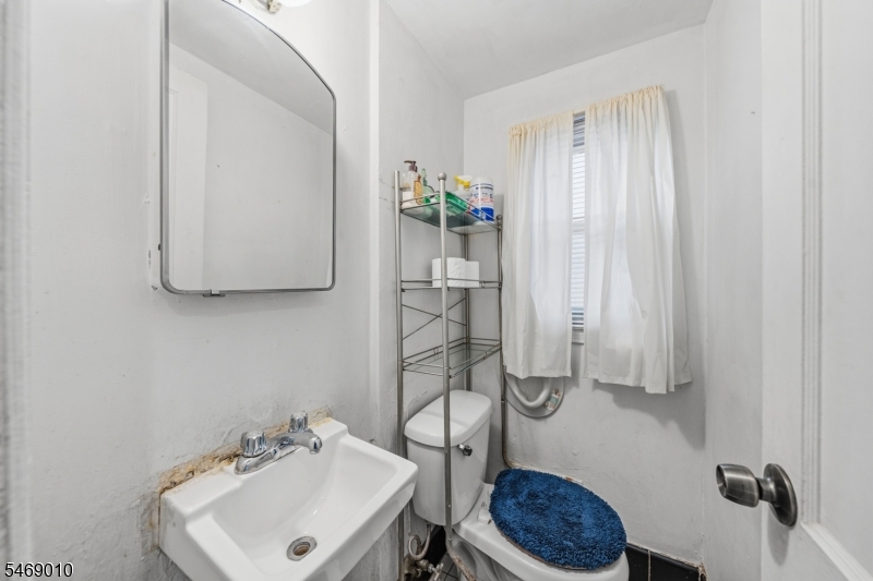 67 Philip Place Irvington NJ 07111