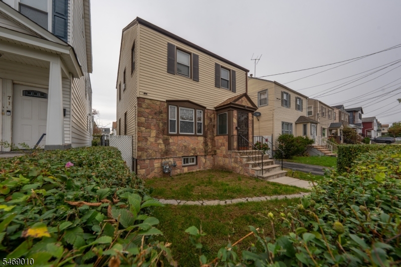 67 Philip Place Irvington NJ 07111