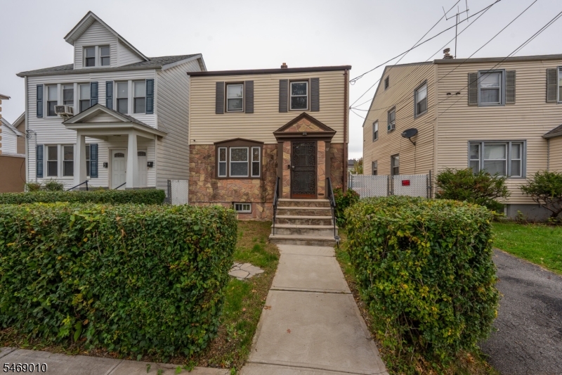 67 Philip Place Irvington NJ 07111