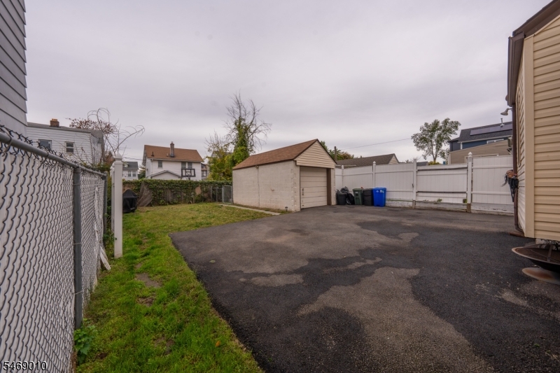 67 Philip Place Irvington NJ 07111