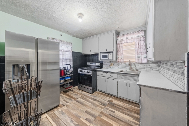 67 Philip Place Irvington NJ 07111