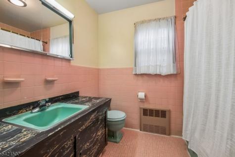 54 Briarhill Road Cedar Grove NJ 07009