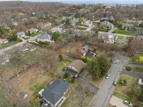 54 Briarhill Road Cedar Grove NJ 07009