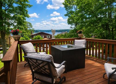 22 Lines Avenue Hopatcong NJ 07843