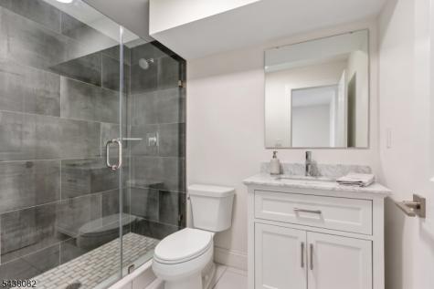 21 Woodruff Court New Providence NJ 07974