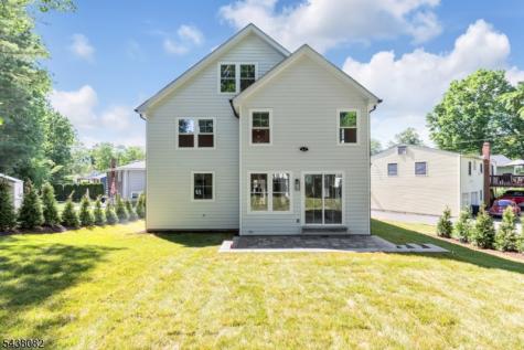 21 Woodruff Court New Providence NJ 07974