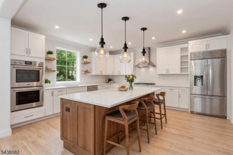 21 Woodruff Court New Providence NJ 07974