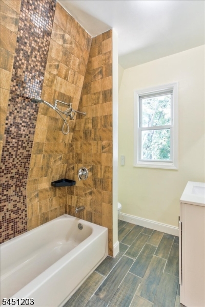 31 Voorhees Street Newark NJ 07108