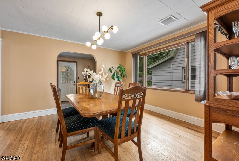 60 Mohr Avenue Bloomfield NJ 07003